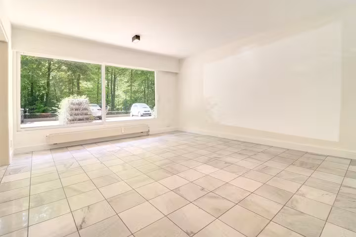 Bel appartement in een statig gebouw te Elsene