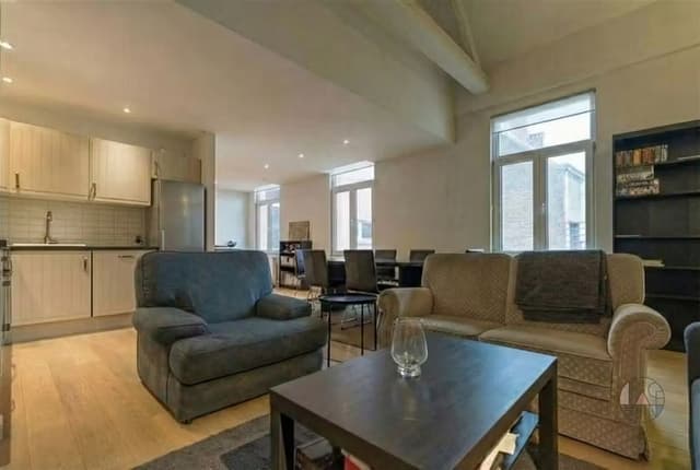 Karaktervol en modern duplexappartement in de 'Theaterbuurt'