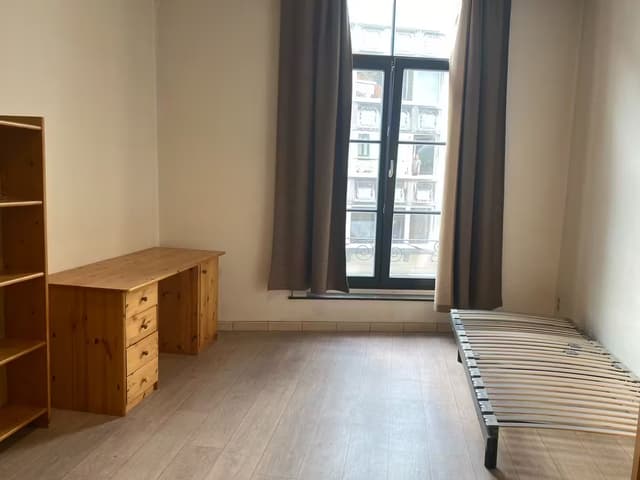 Bemeubelde studentenstudio te huur in hartje Gent