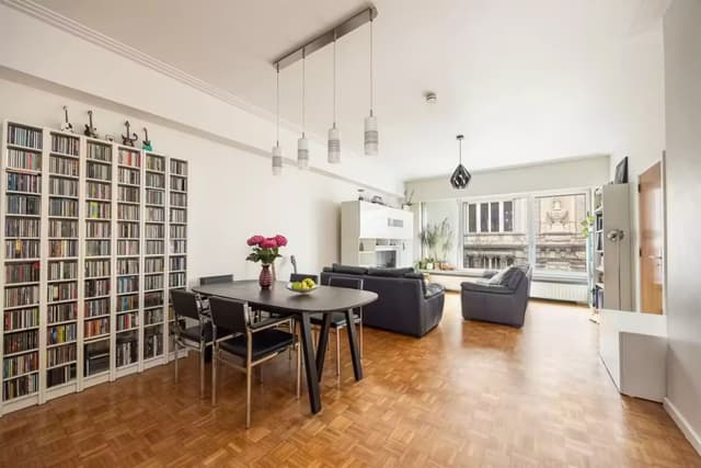 Zonnig wonen op 't Zuid: lichtrijk 2-slpk met terras