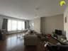 Goed gelegen 2 slaapkamer appartement met garage