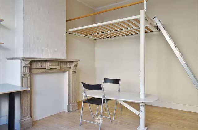 Gemeubelde studio te huur in Gent