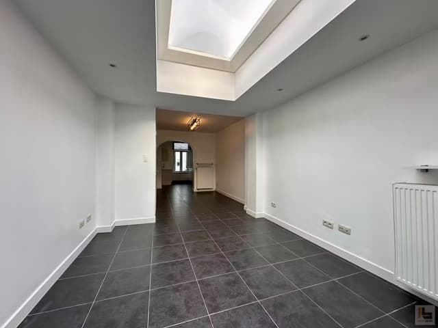 Instapklare rijwoning met 3 slaapkamers in Gent