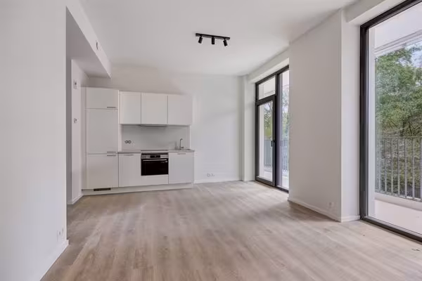 Nieuwe studio met terras in Sint-Lambrechts-Woluwe