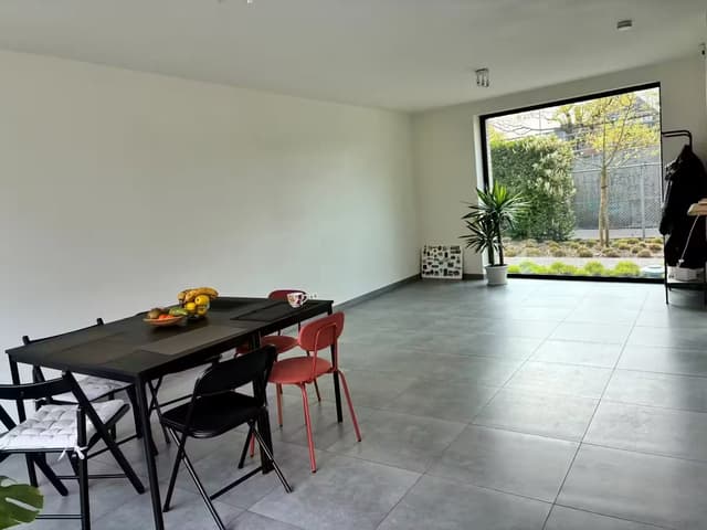 Nieuwbouwwoning nabij de Sterre - met terras en tuin