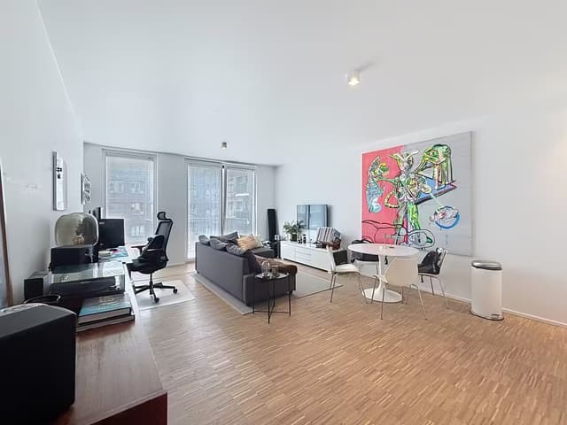 Semi-gemeubeld en luxueus afgewerkt appartement met terras