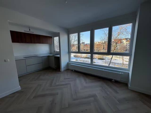 Schitterend gerenoveerd appartement op het Zuid