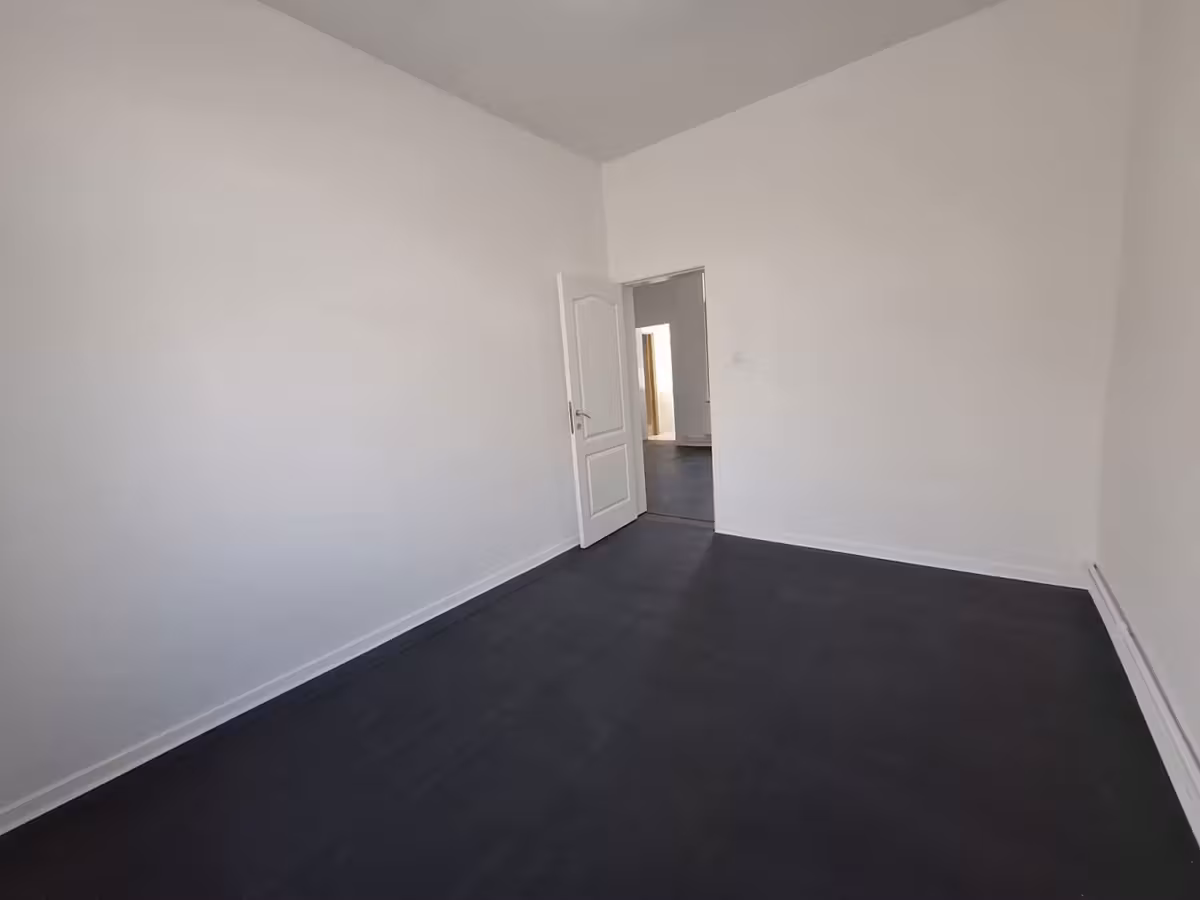 Opgefrist 2-slaapkamer appartement te huur in Deurne