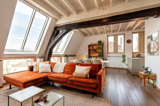 Lichtrijk duplexappartement in hartje Gent met uitzicht op het Belfort