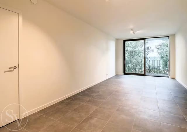 Nieuwbouw appartement met terras en parking in Antwerpen Linkeroever