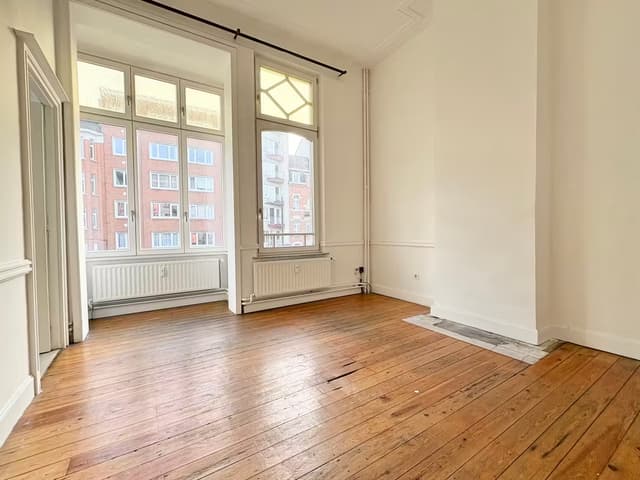 Volledig gerenoveerd appartement in Schaarbeek