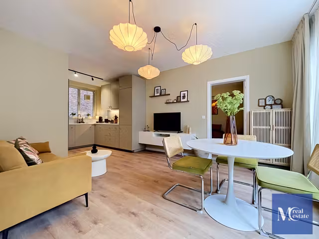 Appartement 1 chambre meublé entièrement rénové – Situation idéale au cœur de Bruxelles