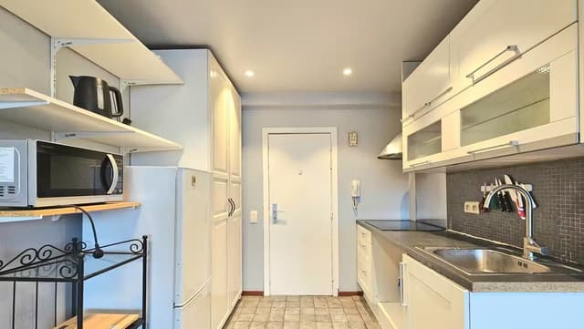 Gemeubelde studio aan het Centraal Station Antwerpen