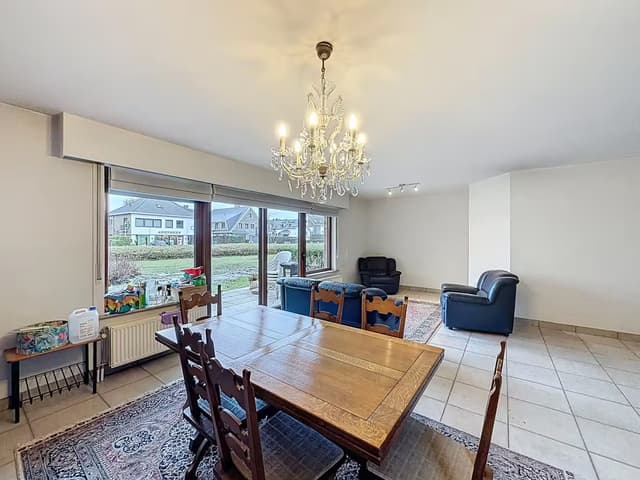 Ruime twee slaapkamers appartement in Gentbrugge