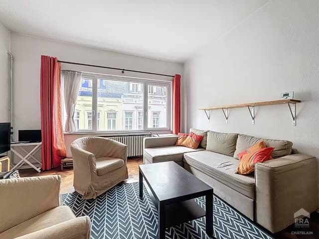 Gemeubileerde studio met mezzanine te huur in Elsene
