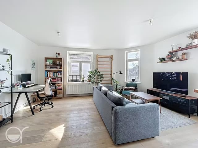 Modern appartement te Zwijnaarde