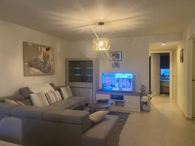 Appartement met 2 slaapkamers en terras in Oostakker