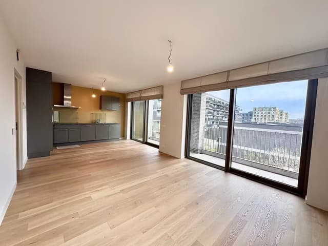 Appartement met 2 slaapkamers en 2 terrassen in Antwerpen