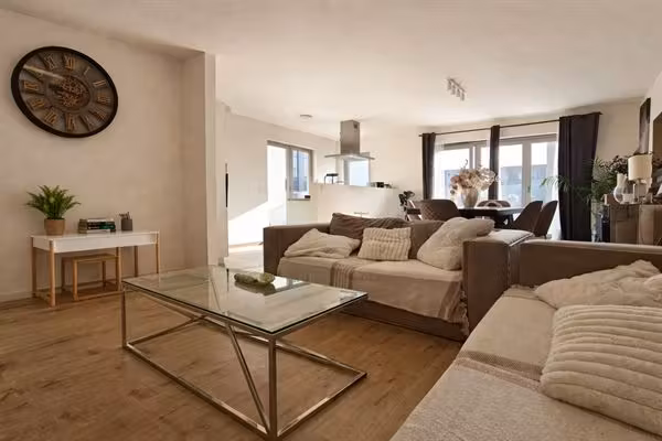 Luxueus appartement met terras in Neder-Over-Heembeek