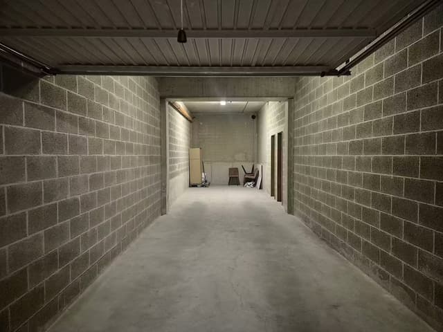 Gerenoveerd gemeubileerd appartement in Evere