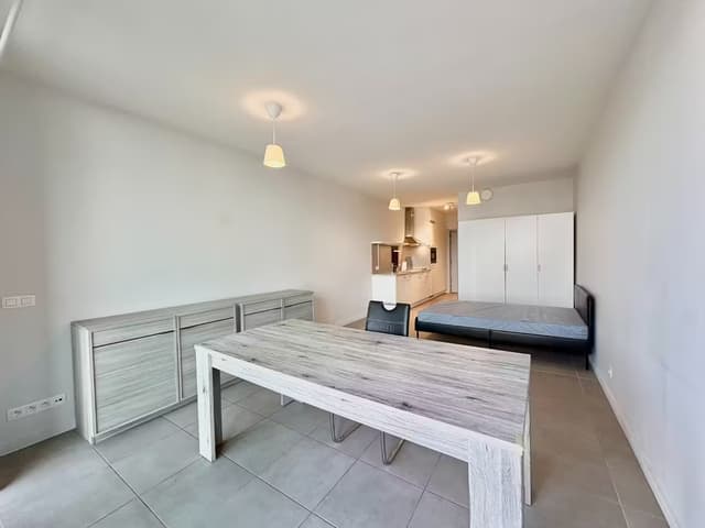 Studio met terras in Antwerpen Linkeroever