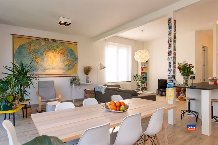 Recent appartement met 2 slaapkamers, tuin + parking in Hoboken