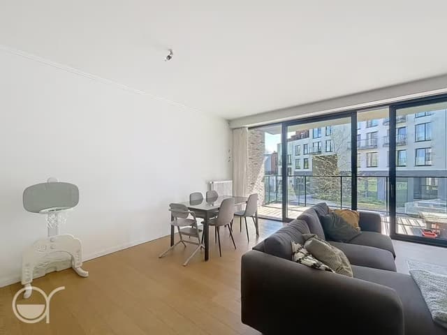 Ruim appartement vlakbij Nieuwevaart