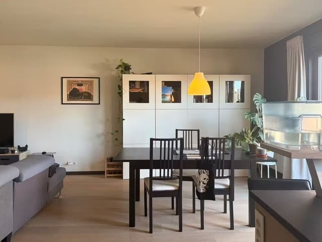 2-slaapkamerappartement met autostaanplaats te huur in Gent