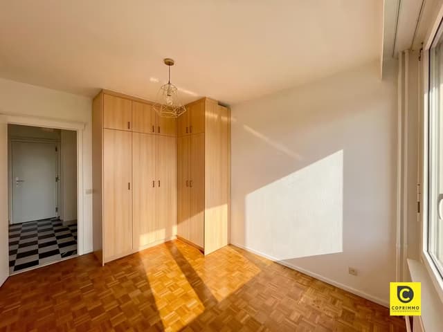 Gezellig 1-slaapkamerappartement met ruim terras in Berchem