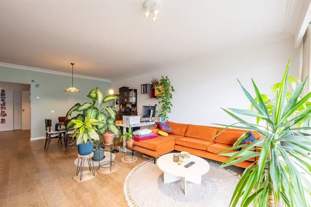 Ruim appartement te Borgerhout met 2 terrassen