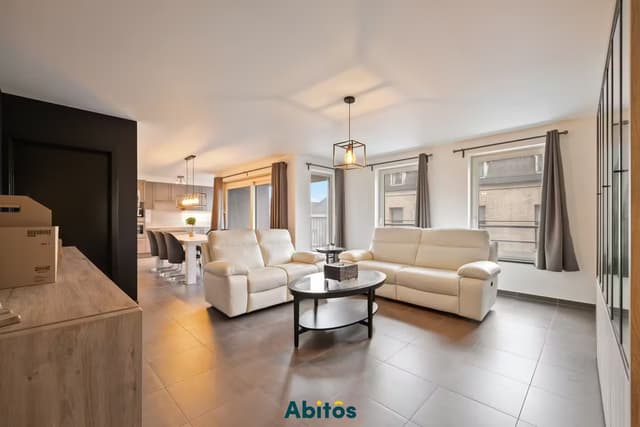 Gemeubeld appartement met 2 slaapkamers nabij Gent-Dampoort