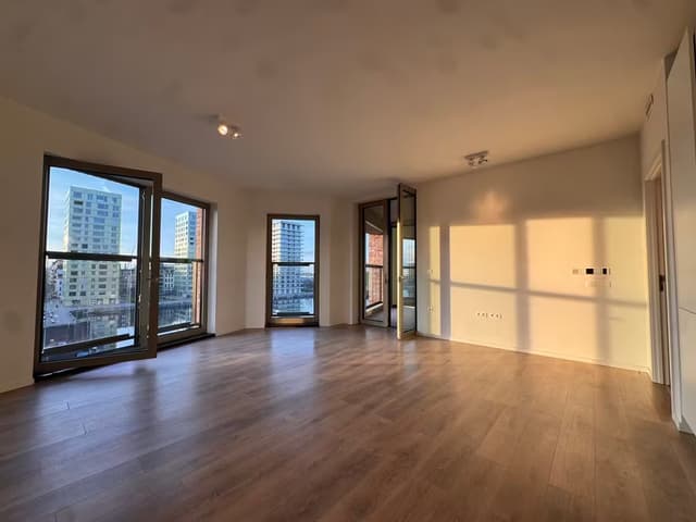 Recent appartement met zicht op het water in Antwerpen