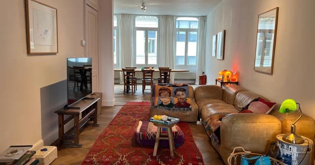 Ruim 2 slaapkamer duplexappartement met terras dichtbij centrum Antwerpen