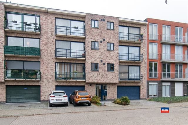 Modern appartement in Hoboken met lift en garage