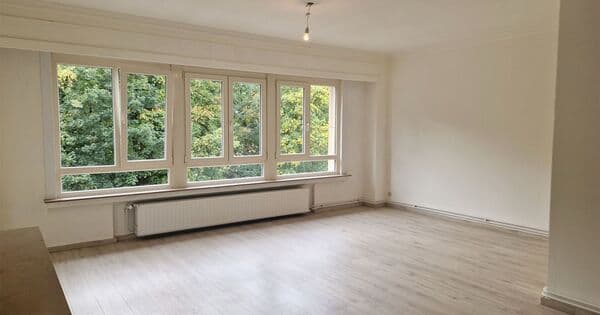 Ruim 1 slaapkamer appartement van 90m² op toplocatie