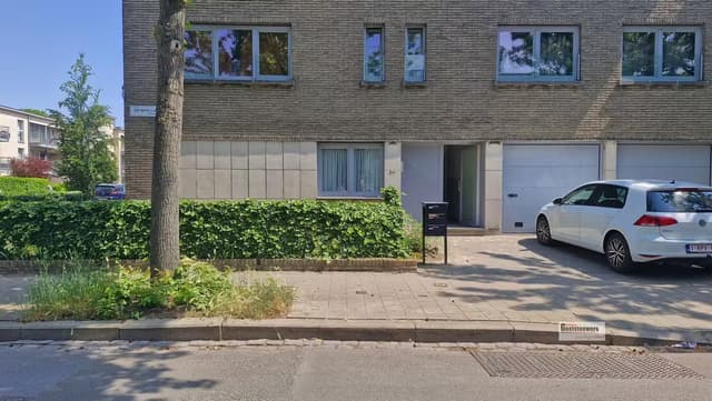 Appartement met twee slaapkamers en garagebox in Deurne