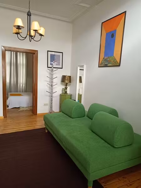 Furnished 2-bedroom flat near Josaphat Park