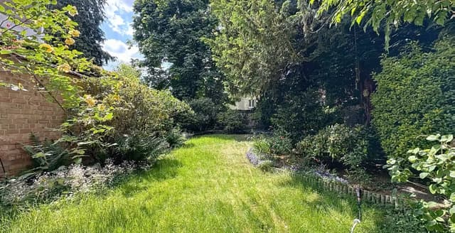 Bel appartement lumineux avec terrasse et jardin - Quartier Louise