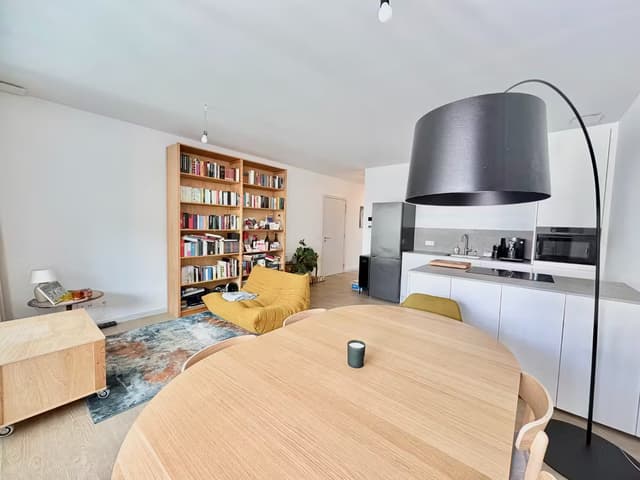 Lichtrijk 1 slaapkamer appartement met terras