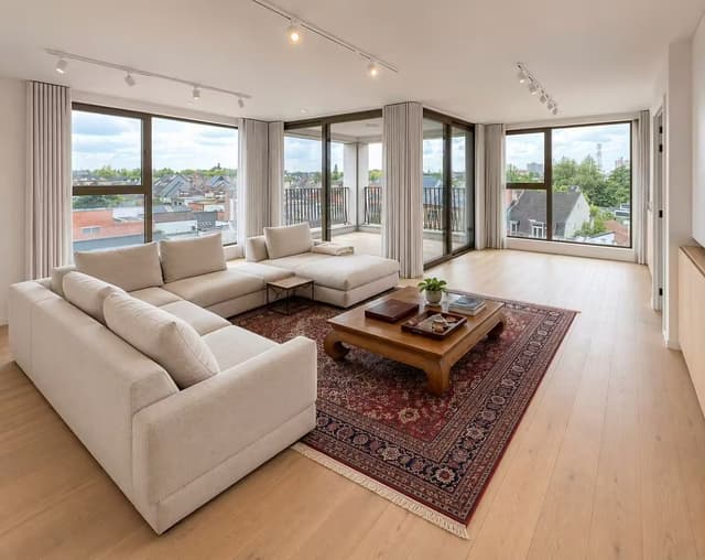 Prachtig penthouse met vier slaapkamers en twee terrassen in Gent