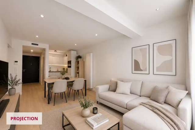 Mooi 1-slaapkamerappartement met terras en tuin in Auderghem